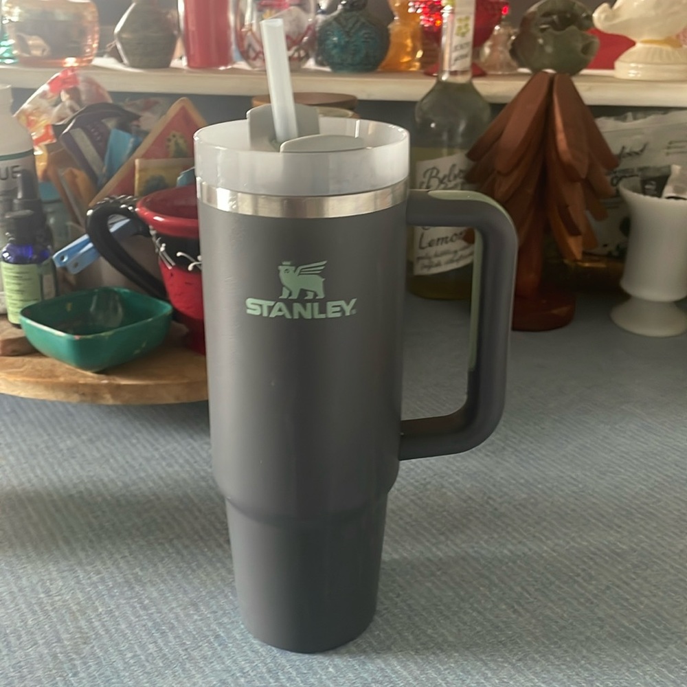Grey Stanley 30 oz